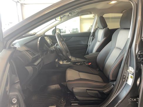 Used 2021 Subaru Crosstrek 2.0i Premium AWD/4WD image 12