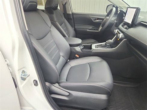 Used 2025 Toyota RAV4 XLE Premium w/ Weather Package image 37