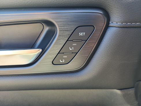 New 2026 Nissan Armada SL AWD/4WD image 13