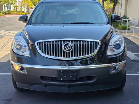 Used 2012 Buick Enclave Premium FWD image 2