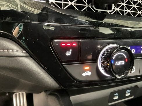 Certified 2025 Honda Accord Sport image 34