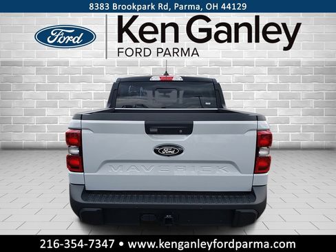 New 2025 Ford Maverick Lariat w/ Black Appearance Package image 6