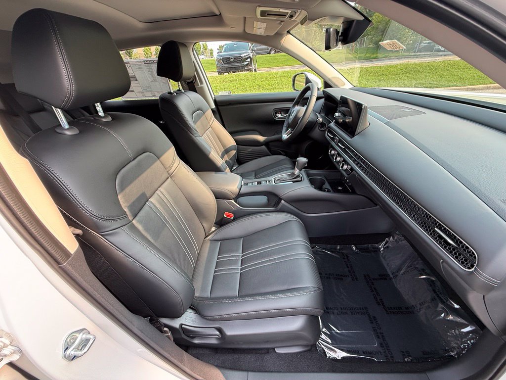 New 2027 Honda HR-V EX-L image 37