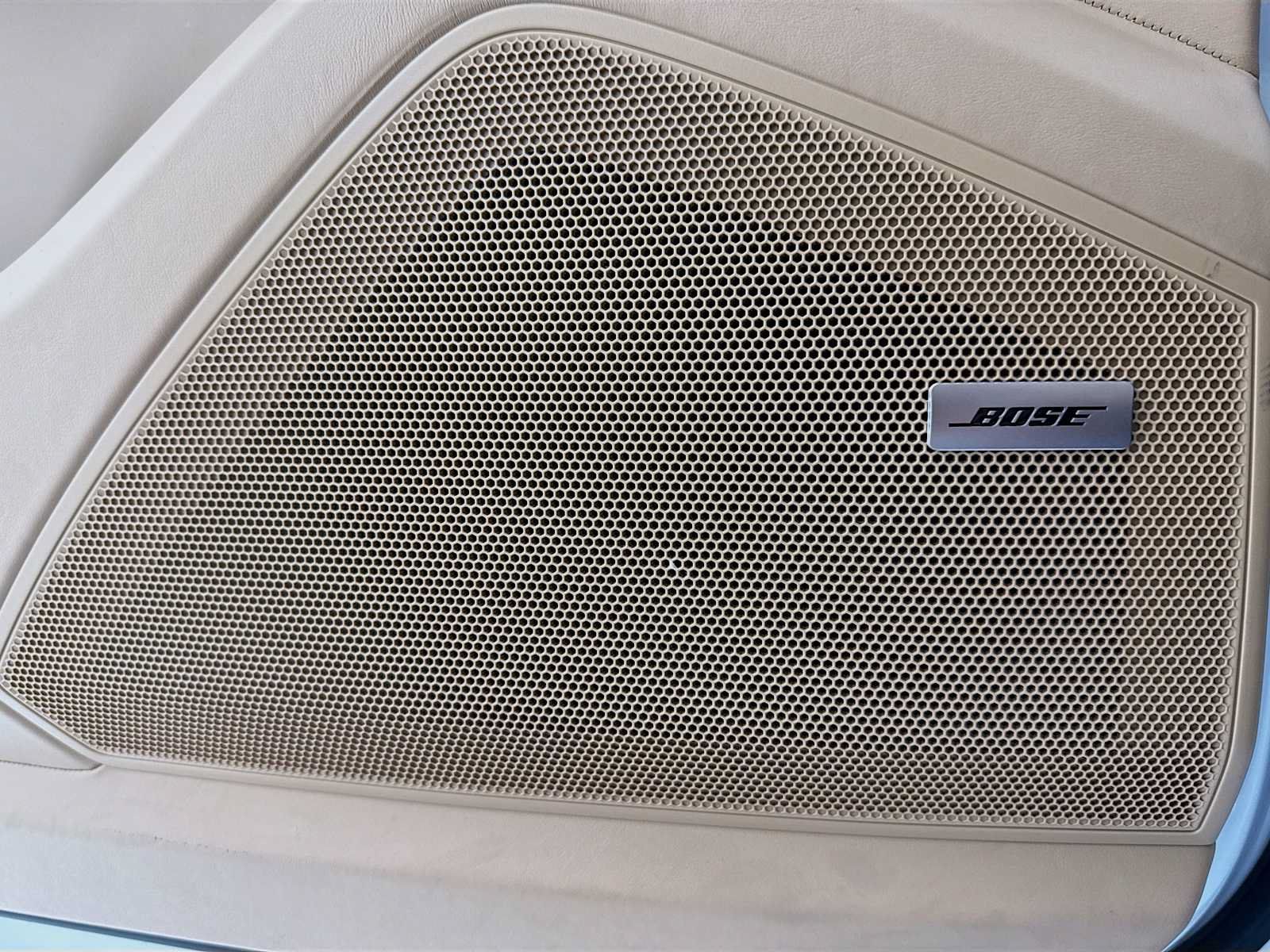 Certified 2025 Porsche Cayenne AWD/4WD image 12