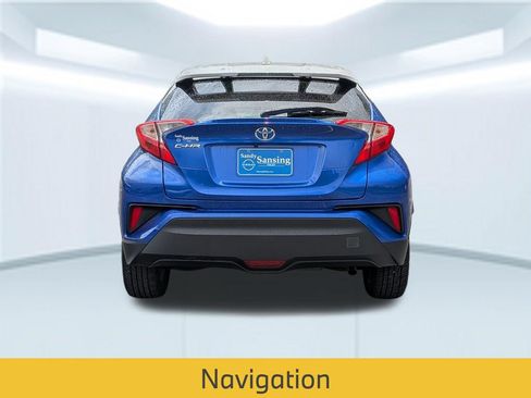 Used 2018 Toyota C-HR XLE FWD image 6