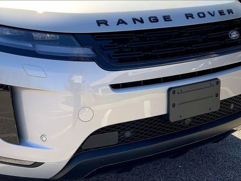 Used 2026 Land Rover Range Rover Evoque S AWD/4WD image 28