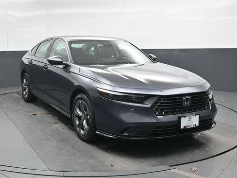 Used 2025 Honda Accord EX-L image 5