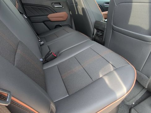 New 2026 GMC Canyon AT4 AWD/4WD image 29