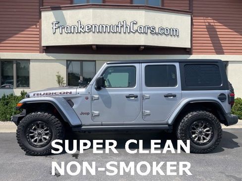Used 2018 Jeep Wrangler Unlimited Rubicon w/ Safety Group image 4