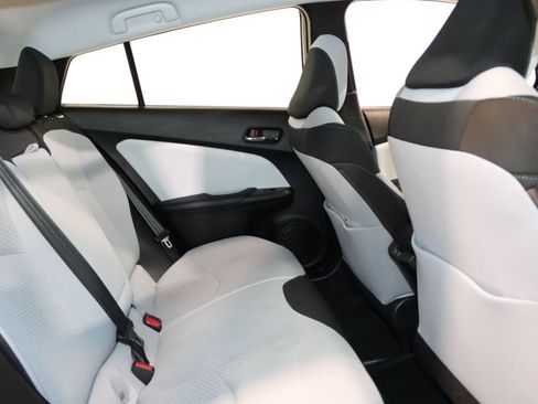 Used 2021 Toyota Prius LE FWD image 64