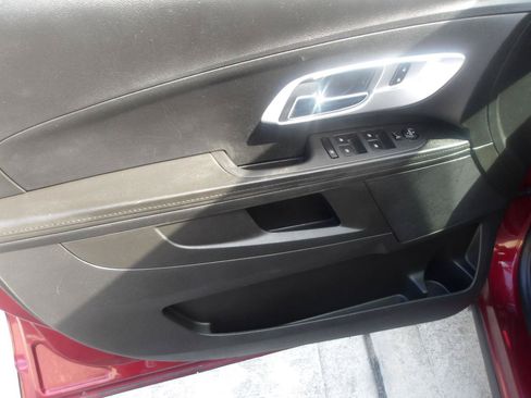 Used 2017 Chevrolet Equinox LT w/ Convenience Package FWD image 18