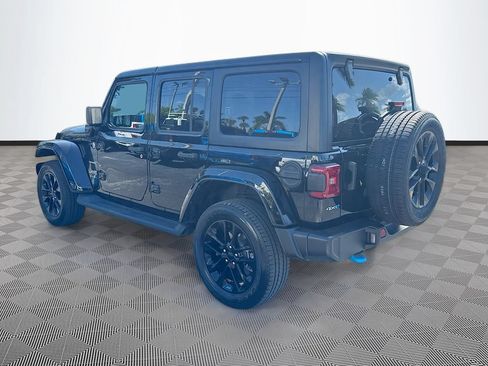 Used 2023 Jeep Wrangler Unlimited Sahara w/ Cold Weather Group AWD/4WD image 8