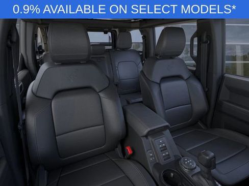 New 2025 Ford Bronco Badlands image 10
