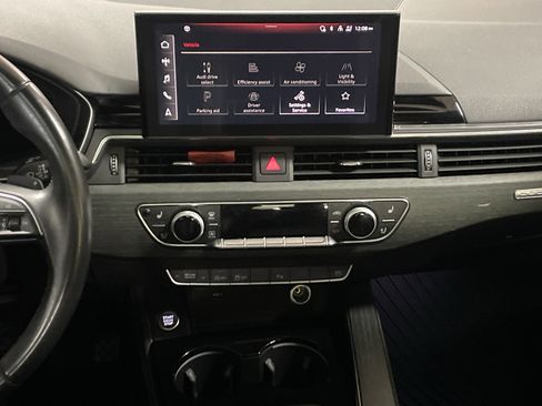 Used 2021 Audi A4 2.0T Premium Plus AWD/4WD image 31