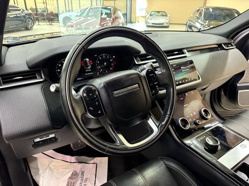 Used 2018 Land Rover Range Rover Velar R-Dynamic SE image 18