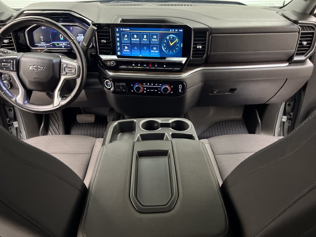 Used 2024 Chevrolet Silverado 1500 RST AWD/4WD image 39