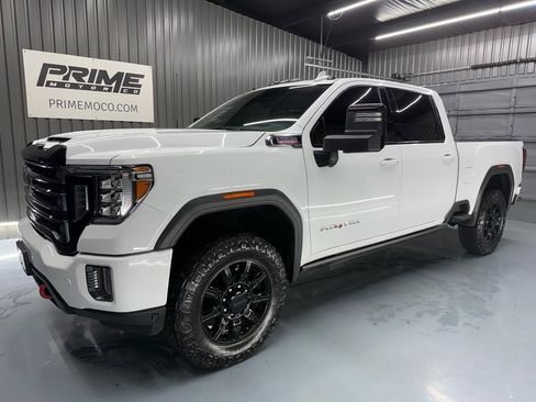 Used 2022 GMC Sierra 2500 AT4 w/ AT4 Premium Plus Package AWD/4WD image 1