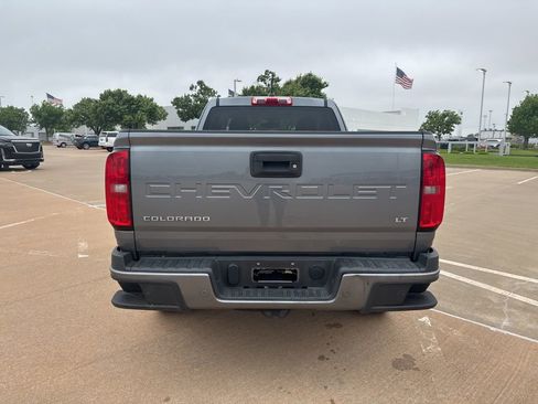 Used 2022 Chevrolet Colorado LT w/ Fleet Safety Package RWD image 3