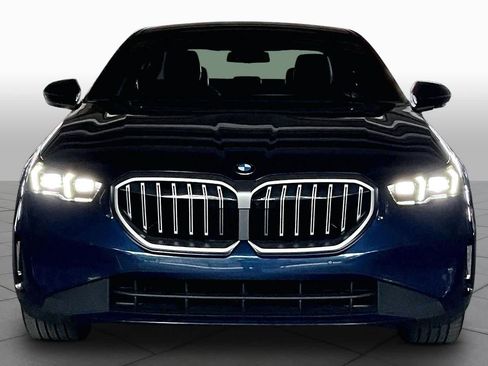 Used 2025 BMW 530i RWD image 3