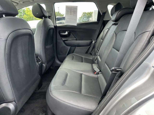 Used 2022 Kia Niro EX Premium FWD image 17
