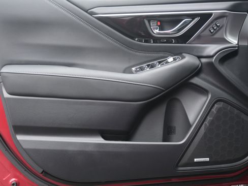 Certified 2025 Subaru Outback Touring XT image 14