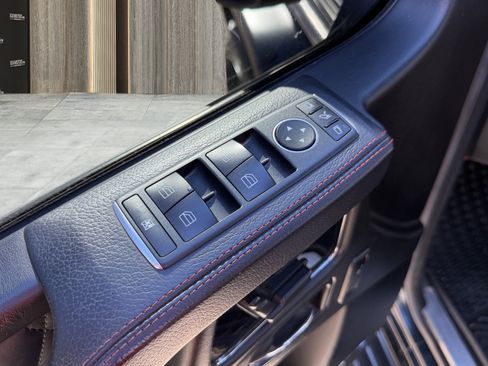 Used 2018 Mercedes-Benz G 63 AMG 4MATIC image 26