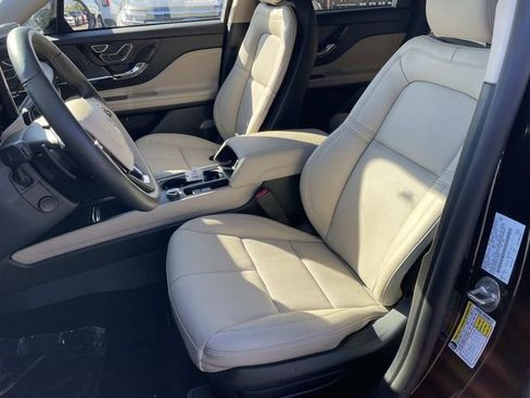 New 2026 Lincoln Corsair Reserve w/ Jet Appearance Package FWD image 20