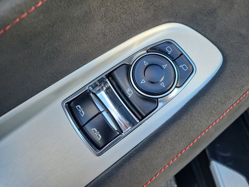 Certified 2024 Chevrolet Corvette Stingray Premium Cpe w/ Battery Protection Package image 19