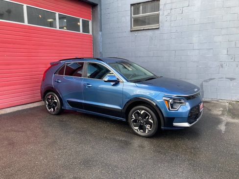 Used 2023 Kia Niro Wind image 1