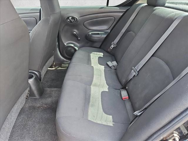 Used 2015 Nissan Versa S FWD image 24