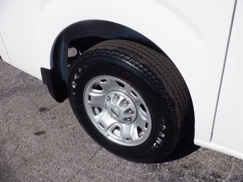 Used 2021 Nissan NV 2500 SV w/ Navigation Package image 8