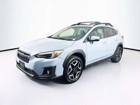 Used 2019 Subaru Crosstrek 2.0i Limited w/ Moonroof Package w/Navigation AWD/4WD image 3