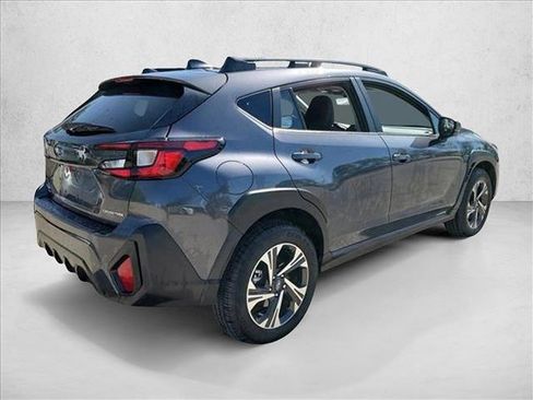 Used 2024 Subaru Crosstrek 2.0i Premium AWD/4WD image 5