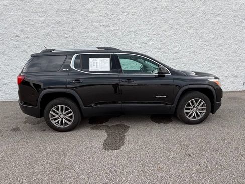 Used 2019 GMC Acadia SLE FWD image 2