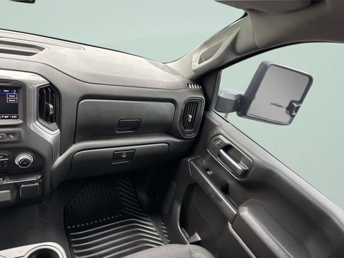 Used 2024 Chevrolet Silverado 2500 Custom w/ Custom Value Package AWD/4WD image 27