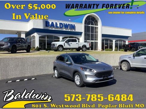 Used 2021 Ford Escape SE image 1