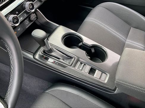 Used 2024 Honda Civic Sport image 14