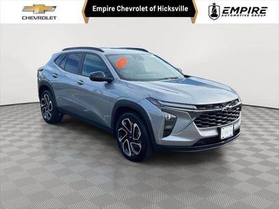 Used 2025 Chevrolet Trax RS w/ Driver Confidence Package