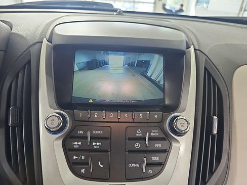 Used 2017 Chevrolet Equinox LT w/ Convenience Package FWD image 27