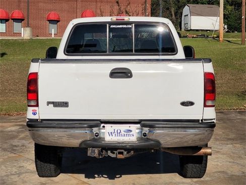 Used 2003 Ford F350 Lariat image 5