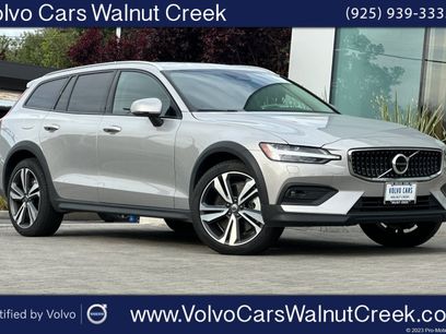 Certified 2025 Volvo V60 B5 Cross Country Plus