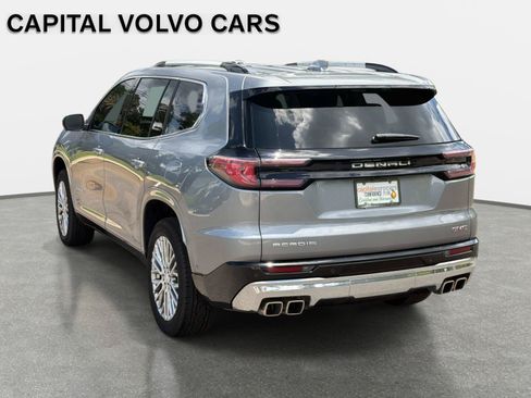 Used 2025 GMC Acadia Denali w/ Super Cruise Package FWD image 8