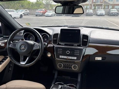 Used 2019 Mercedes-Benz GLS 450 4MATIC w/ Premium 1 Package image 15