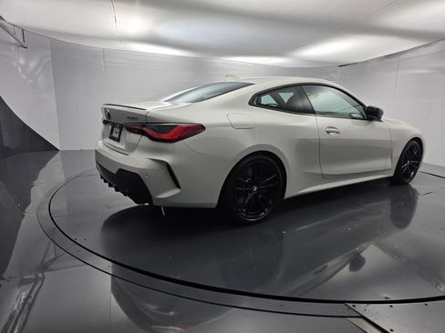 Used 2023 BMW 430i Coupe w/ M Sport Package RWD image 4