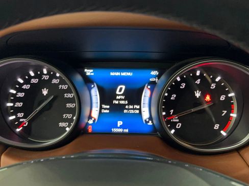 Used 2017 Maserati Levante S image 45