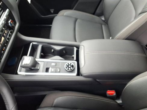 New 2026 Nissan Pathfinder SL image 15