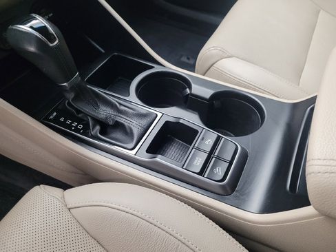 Used 2017 Hyundai Tucson Limited w/ Limited Ultimate Package 03 image 26