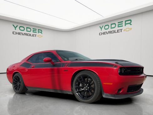 Used 2017 Dodge Challenger T/A image 2
