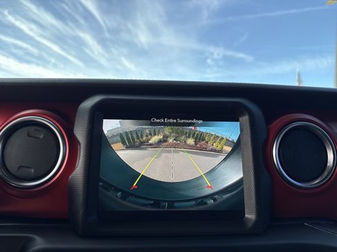 Used 2020 Jeep Wrangler Unlimited Rubicon image 24