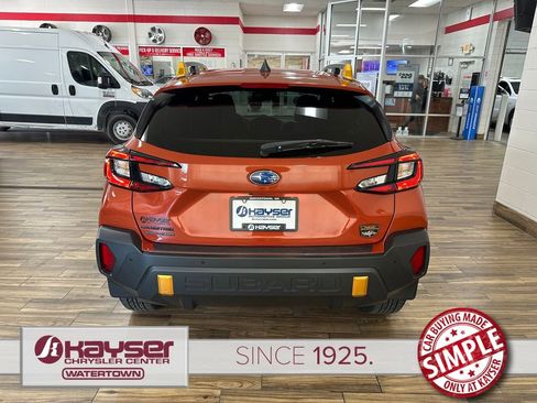 Used 2025 Subaru Crosstrek 2.5i Wilderness w/ Crosstrek Mirror Package AWD/4WD image 4